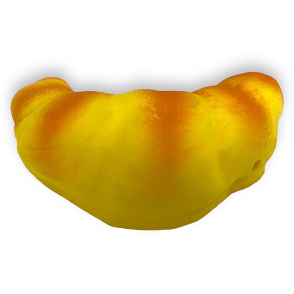 7pcs Fake French Croissant Bun Roll Slow Rise Squeezable Foam Bread Prop 4.5" - Picture 13 of 16